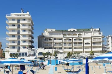 Yes Hotel Touring & SPA