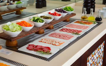 Breakfast buffet