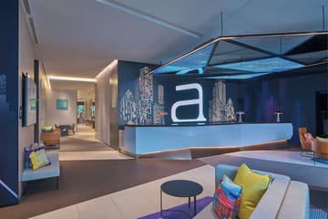 Lobby lounge