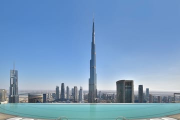 Infinity pool