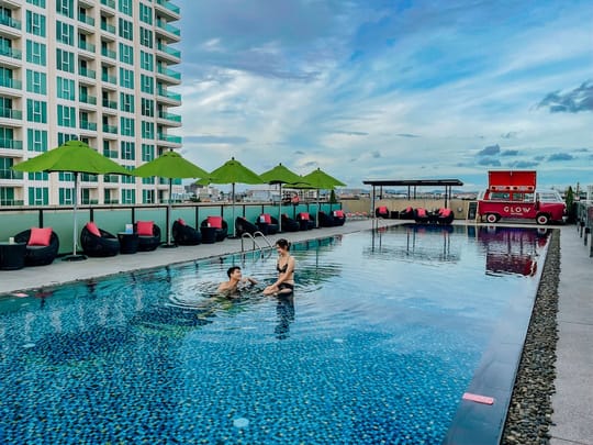 GLOW Pattaya