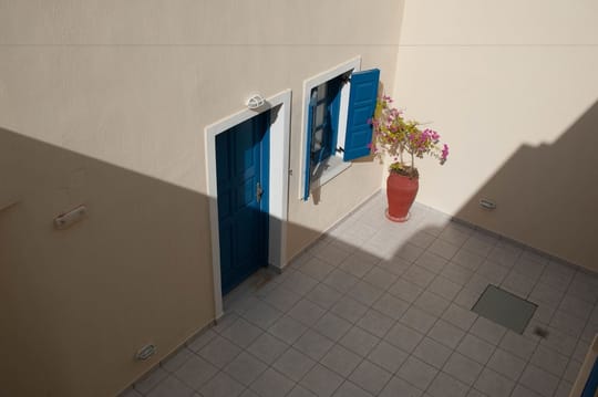Irigeneia Hotel