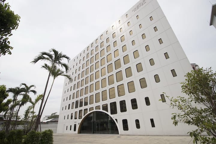 Justice Hotel