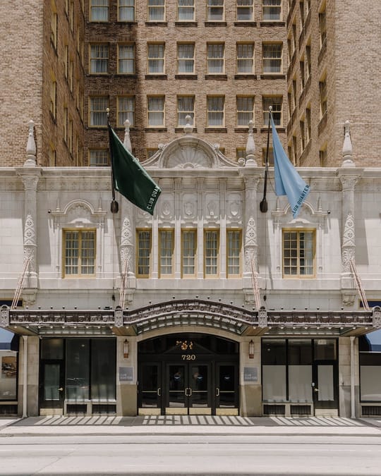 Club Quarters Hotel Downtown, Houston