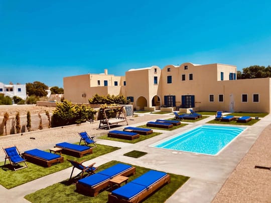 Irigeneia Hotel