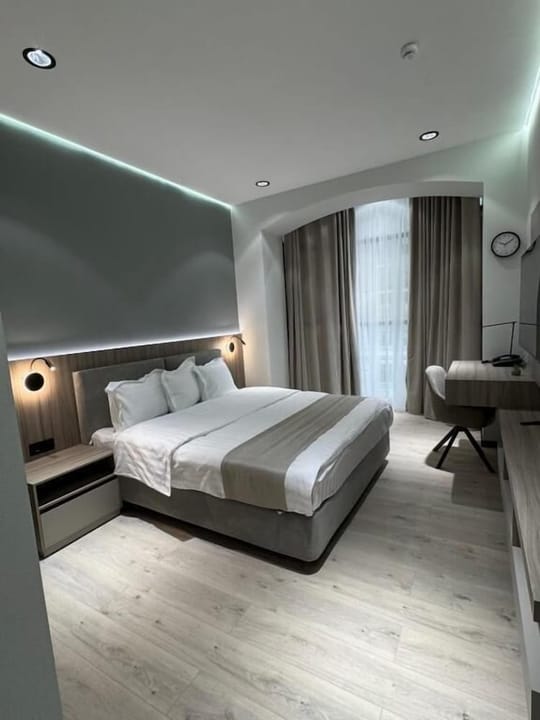 Asia Grand Hotel