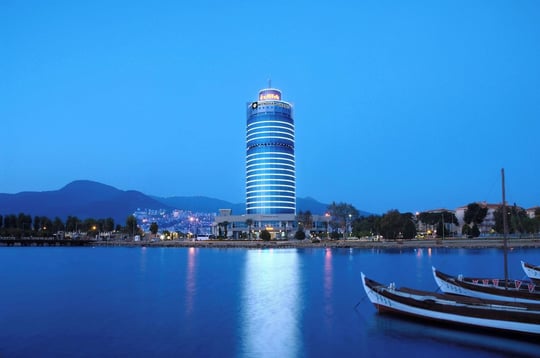 Wyndham Grand Izmir Ozdilek Thermal & Spa