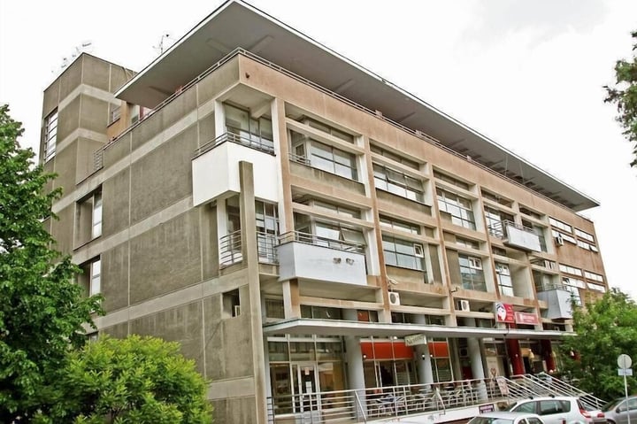 Primary image