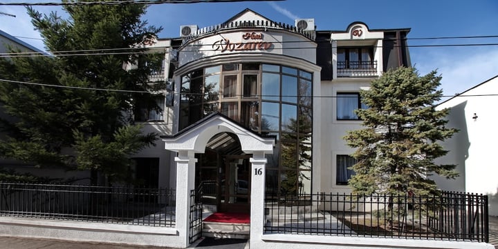 Primary image