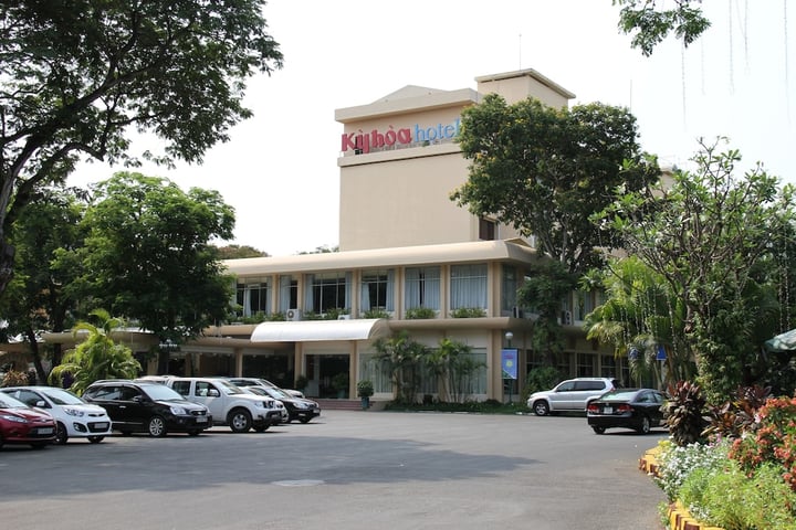 Primary image