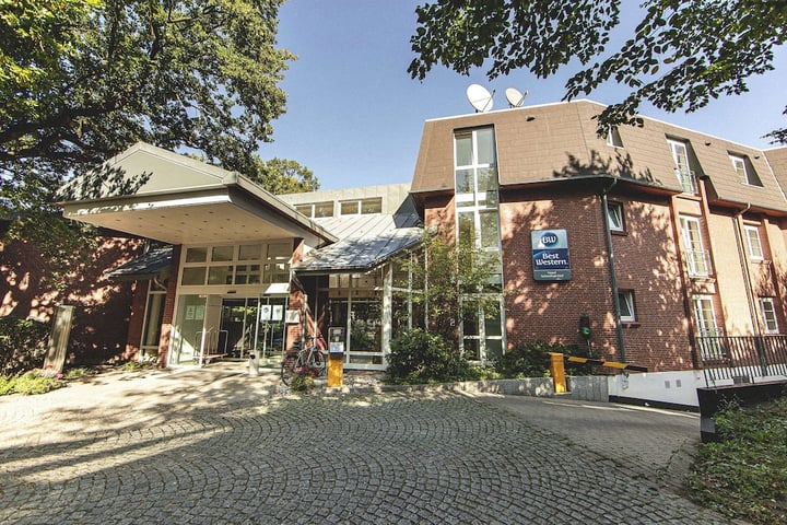 Primary image