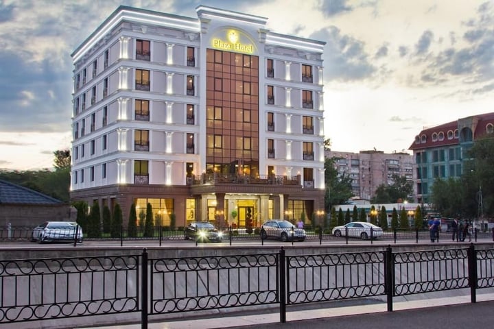 Primary image