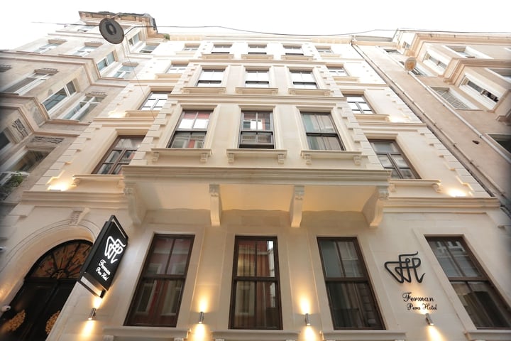 Primary image